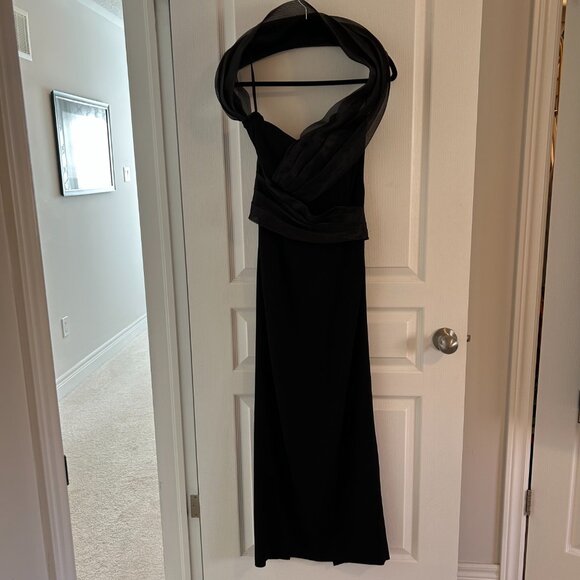 One-of-a-Kind Black Tie Affair” Gown Sz 2 - Picture 5 of 6